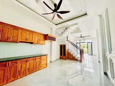 NHÀ BÁN 77M² CAO 4 TẦNG BTCT 4PN 5WC  S=128M² TẠI TRƯỜNG THỌ_8.4 TỶ