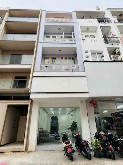 𝐒𝐈Ê𝐔 𝐏𝐇Ẩ𝐌 𝐌Ặ𝐓 𝐓𝐈Ề𝐍 𝐒iêu ĐẸ𝐏 5 𝐏han 𝐗ích 𝐋ong - DTSD350m2 trống suốt