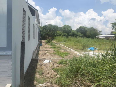 Dat mat tien duong nhuan duc