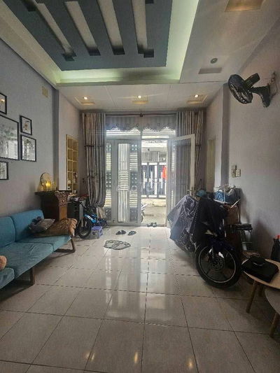 MẶT TIỀN HẺM XE HƠI 8M THÔNG, NHÀ 2 TẦNG, (4X10,5)M2, 4,17 TỶ CÒN TL