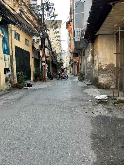 HÀNG HIẾM, TRẦN DUẬT HÀ ĐÔNG, PHÂN LÔ CÁN BỘ DIỆN TÍCH RỘNG