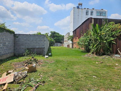 Đất thổ cư 582m2 mặt tiền Kênh Tham Lương, Đông Hưng Thuận, Q 12, 18tỷ