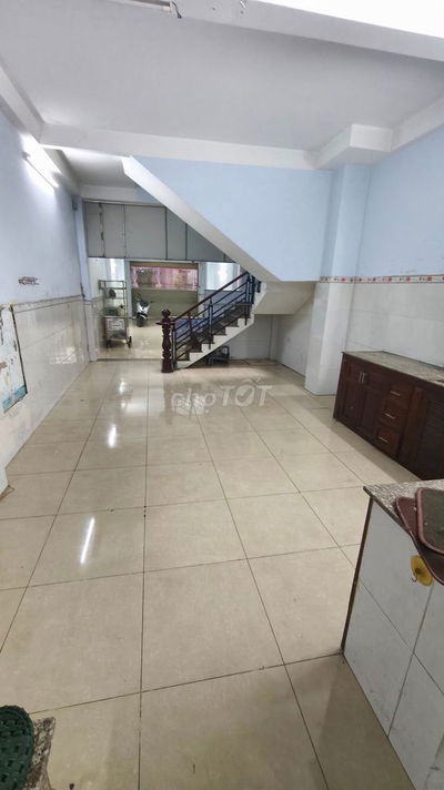 Cho thuê NMT 863 Lũy Bán Bích, 22 triệu, 81m2, Tân Thành, Tân Phú, HCM