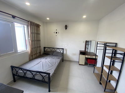 STUDIO gần sân bay, an ninh, sạch sẽ,Phạm Văn Đồng P3 GV. 4.8tr ở liền