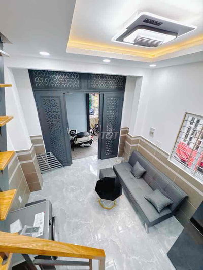 Nhà bán Xóm Chiếu Q.4 mới xây