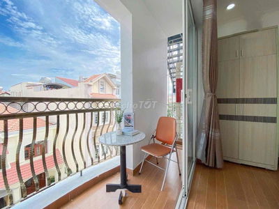 CHDV NGAY KHU K300 CÓ BANCONG FULL NỘI THẤT