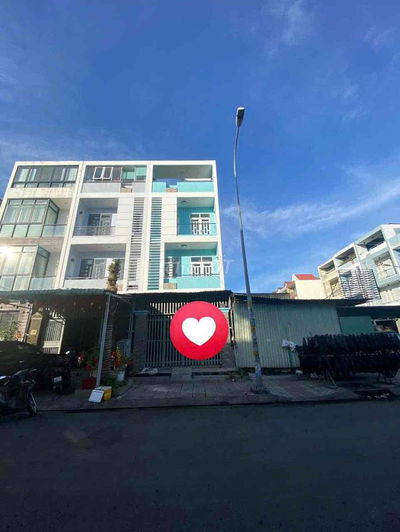 Bán nhà mới xây Khu dân cư Chợ Bình Điền Q 8 , 80 m2 , sổ Hồng đầy đủ