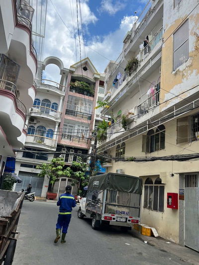 Bán nhà giá rẻ hẻm đẹp 243/9 Tô Hiến Thành P 13 Quận 10