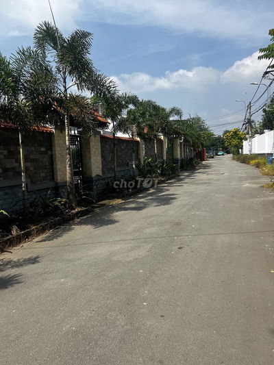 Hàng thơm ngay VinQ9 giá rẻ hơn Long Phước cọc lãi ngay