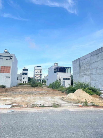 Bán đất lô Đg 7m5 view Biệt thự Ven Sông gần cầu Khuê Đông