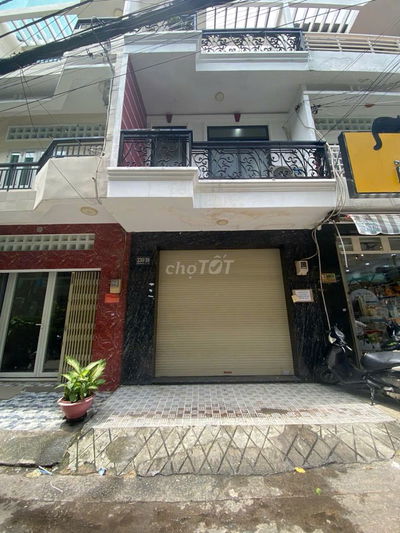 Chính chủ cho thuê nhà hẻm xe hơi Phan Văn Trị - 4x18m - 2 Lầu