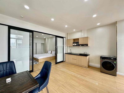 Căn Hộ 1PN DT >55M2 Full Nội Thất_Thang Máy📍ngay CMT8_VX Dân Chủ Q3