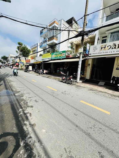 Mặt tiền Phú Thọ Hòa - 6.2x17 4 tầng - Khu tấp nập - Giá hơn 15 tỷ