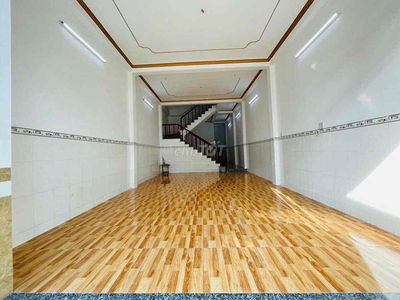 CHO THUÊ NHÀ LẦU KDC HỒNG LOAN ĐỐI DIỆN BẾN XE MỚI CẦN THƠ