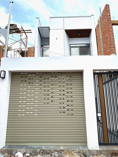 NHÀ HẺM HÀ HUY TẬP THÔNG SANG ĐỒNG KHỞI