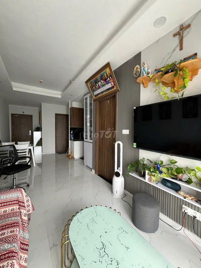 Căn hộ 2 phòng ngủ nội thất xinh, nhà mát, view đẹp, gần AEON