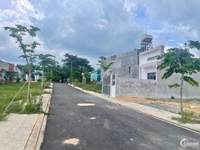 SỐC! Đất MT QL1A Dầu Giây, KINH DOANH SẦM UẤT LH e.Nhi ngay!!