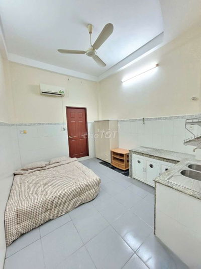 💯 STUDIO ĐƯỜNG LÊ HỒNG PHONG Q10 - MỚI 100%