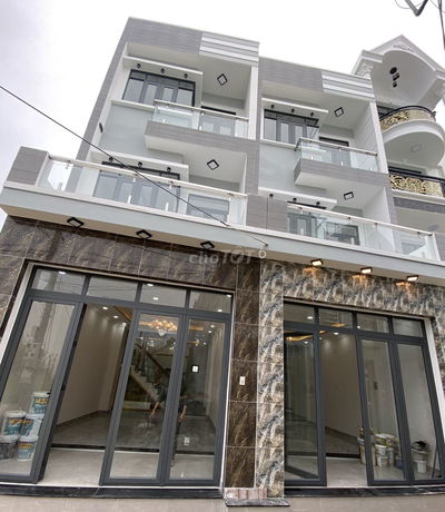 KẸT TIỀN BÁN GẤP NHÀ 3 TẦNG SHR VAY BANK