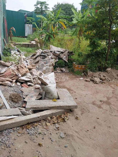 Tầm 20tr/m2 có thửa đất đẹp Định Công Thượng-30m oto tránh-50m;MT4m