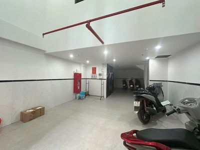 Cho thuê phòng trọ khép kín, thang máy, Mễ Trì 20m2 chỉ 4,2tr