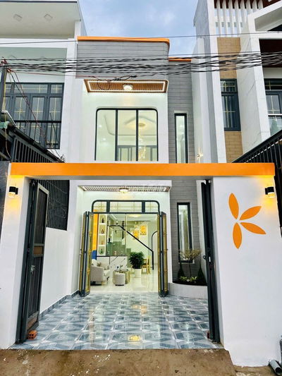 Cần tiền gấp trong tháng bán nhà BÌNH CHÁNH giá 890Triệu- 80m2- SHR