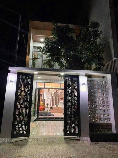 Việt kiều Mỹ xây nhà chưa kịp ở bán gấp căn nhà lầu Đồng Khởi