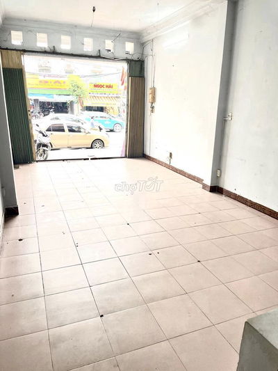 CHO THUÊ MẶT BẰNG KINH DOANH -MẶT TIỀN NGAY BẾN XE MIỀN ĐÔNG