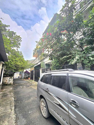 nhà 3 Tầng - hẽm xe hơi- chính chủ lâu đời - 4 x 17,5- Man Thiện, TNP