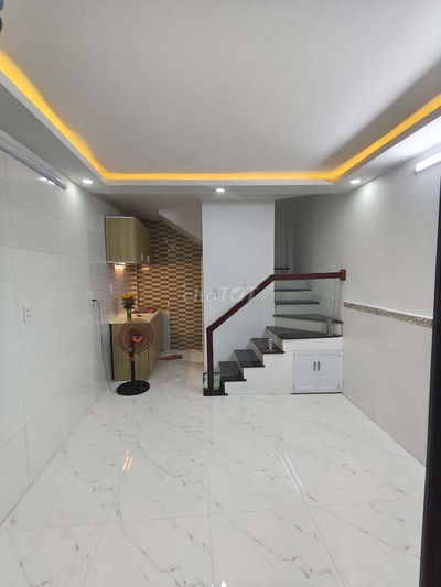 Nhà Quận Gò Vấp 3 x 5m DT sử dụng 24m2