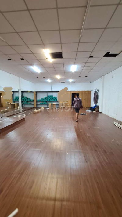 CHÍNH CHỦ CHO THUÊ MBKD 300M2 VỊ TRÍ ĐẸP GIÁ TỐT