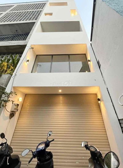 ĐỐI DIỆN EMART PHAN VĂN TRỊ - Ô THANG MÁY - 45M (4x11) - 6 TẦNG BTCT -