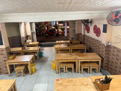 Cần sang gấp mặt bằng Nguyễn Văn Thương & toàn bộ đồ