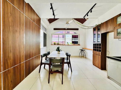 Cho thuê nhà 4 lầu hẻm 10m đường Dương Quảng Hàm