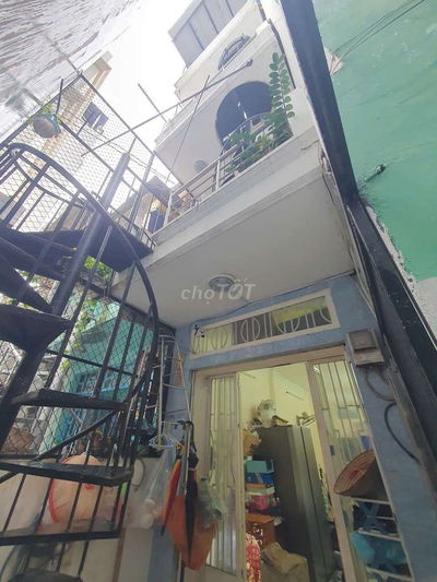 hẻm trần đình xu 3x10 nhà 3 lầu