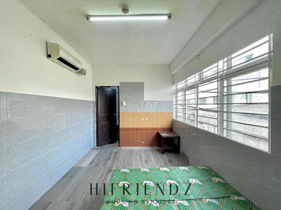 STUDIO SẴN MÁY LẠNH - CỬA SỔ TRỜI THOÁNG MÁT CÁCH ĐẠI HỌC VĂN HIẾN 9P