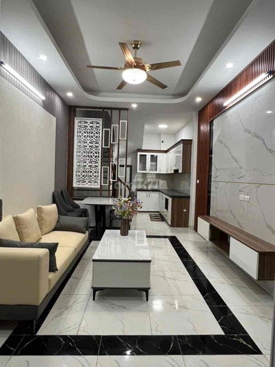 Nhà 5 Tầng Gần Cấp 3 Thạch Bàn Full Nội Thất – Nhỉnh 5 tỷ