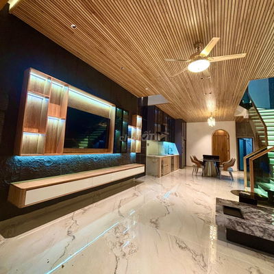 BÁN NHÀ 3 TẦNG HIỆN ĐẠI SAU LƯNG VÕ CHÍ CÔNG ,HOÀ XUÂN ĐÀ NẴNG