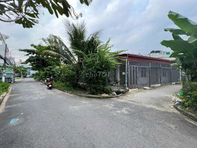 Nhà 2 mặt tiền hẻm xe hơi Kha Vạn Cân ra Phạm Văn Đồng 139m bán 7,4 tỷ