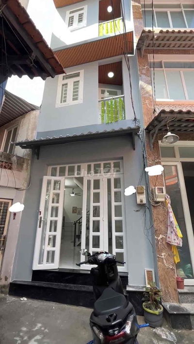 Cho Thuê Nhà Mới Xây 4PN Chân Cầu Nguyễn Tri Phương