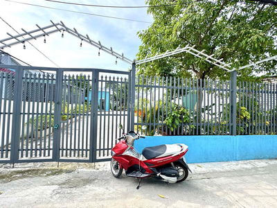 Chủ gởi bán căn Biệt thự cấp 4 Hiệp Hoà,12,7x32=380m2,thổ cư 250m2,đườ