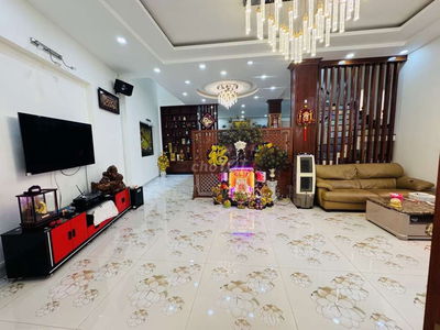 GẦN VÒNG XOAY PHÚ LÂM - HỒNG BÀNG - ĐƯỜNG 3/2 - 4 T- 144M2