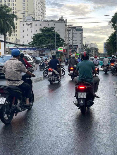 MẶT BẰNG NGUYỄN THỊ THẬP 8x27m giá 55tr