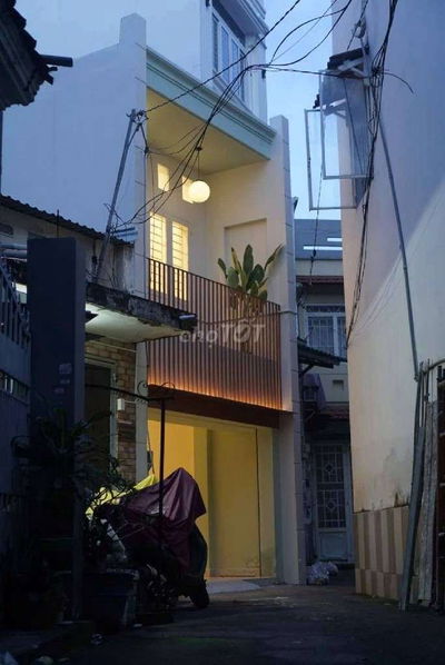 NHÀ MỚI CẦN RA TRONG THÁNG