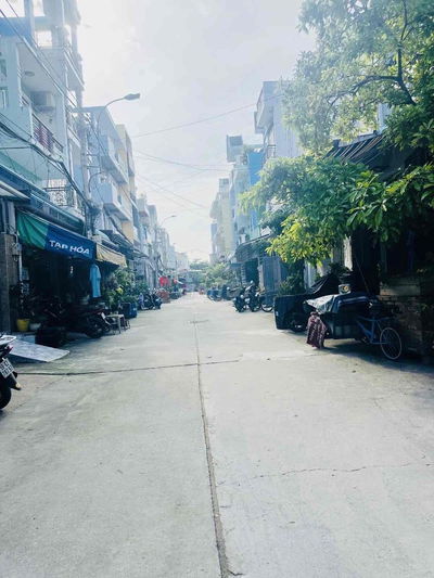 BÁN NHÀ NGUYỄN QUÝ YÊM - HẺM 8M - DT 56M2