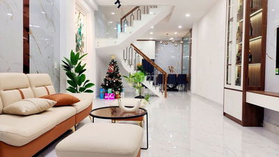 BÁN NHÀ HXH -GẦN 60M2 - 3 TẦNG - TẶNG FULL NỘI THẤT -CHỈ 5,4 TỶ.