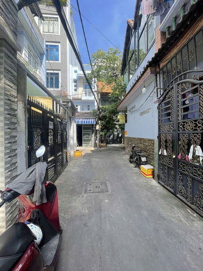 GIẢM GIÁ! LŨY BÁN BÍCH 5TỶ2 56m2 NGAY ĐẦM SEN HẺM Ô TÔ