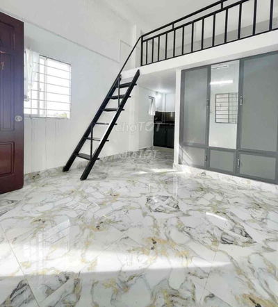 CHO THUÊ PHÒNG TRỌ GIÁ RẺ Ở 4NGƯỜI 4XE NGAY ĐH VĂN LANG