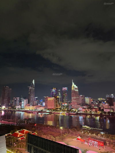 Bán gấp 2 PN 70m2 view bitexco Q1 tại The Opera Residence Thủ Thiêm