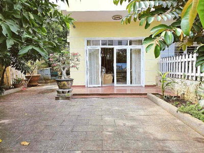 BIỆT THỰ SÂN VƯỜN SONG LẬP KHU DÂN CƯ GIA HOÀ 252M2 CHỦ CẦN BÁN GẤP